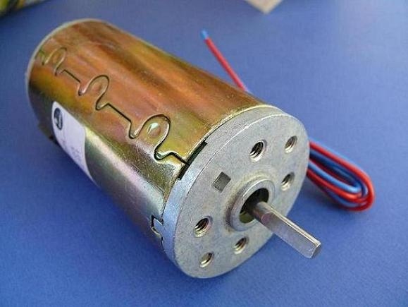 Bühler 6-18 VDC Motor  12V-3030 toeren 1,7A  , ZONV-03