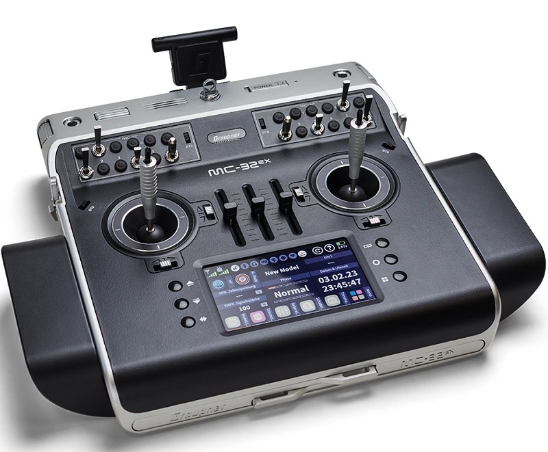 Graupner 33040 MC-32 EX HoTT 32 channel 64DS