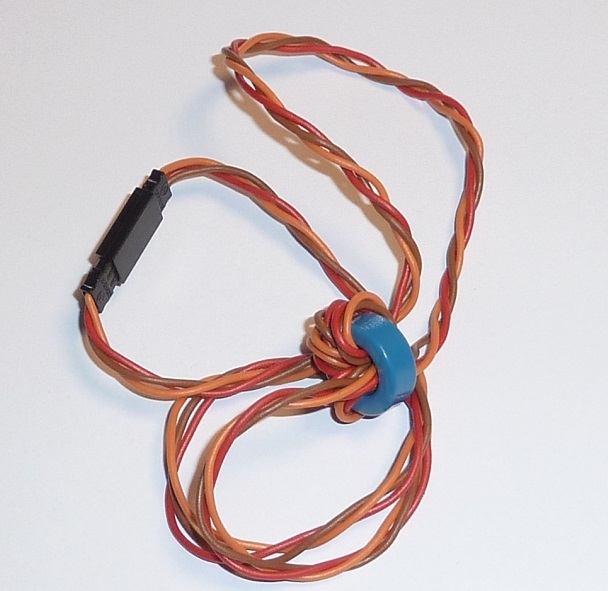 Servo verlengkabel 60cm incl Ferritring Gr 3x0,25mm2 Gedrilt